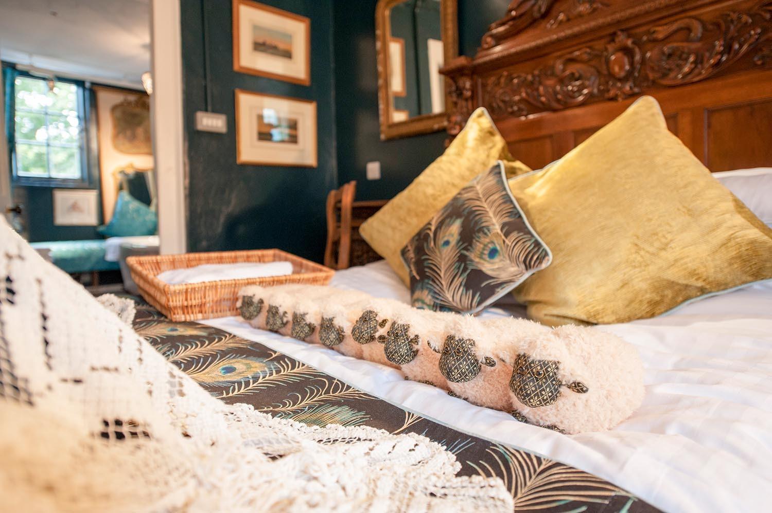 The Woolpack Inn Wavehorne Room photo