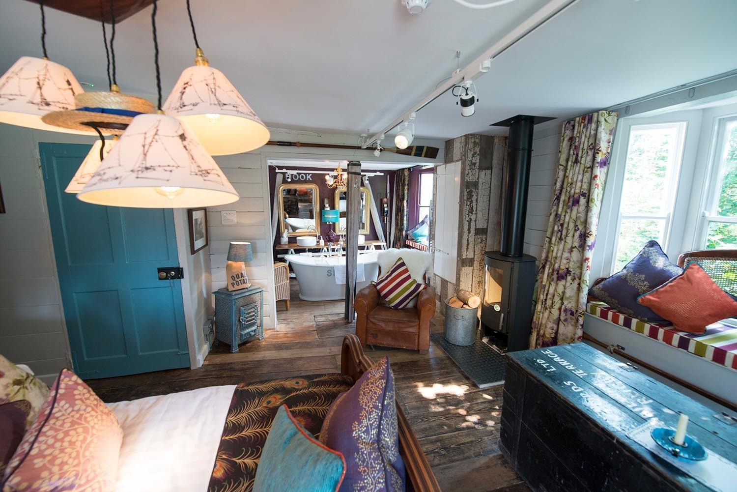 The Woolpack Inn Wavehorne Room photo